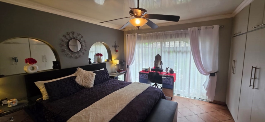 3 Bedroom Property for Sale in Flimieda North West